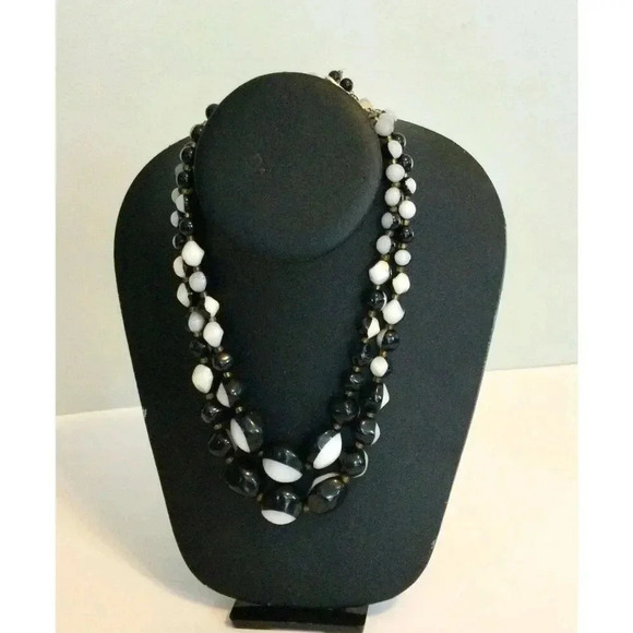 Vintage Womens Black Ivory Two Tone Double Strand with Extension Beaded Necklace - Picture 4 of 9